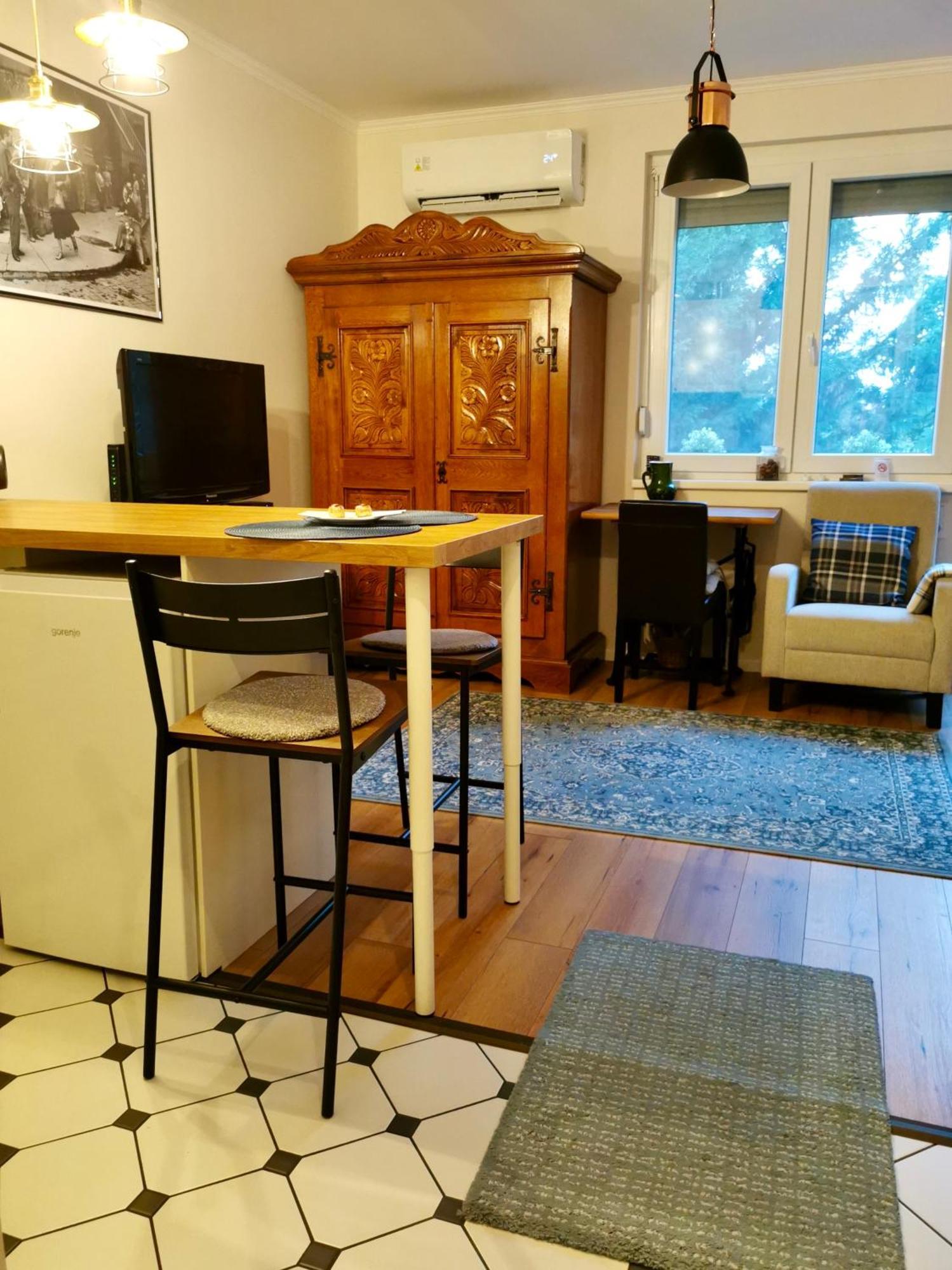 Mrs. Columbo'S Flat Apartment Будапеща Екстериор снимка